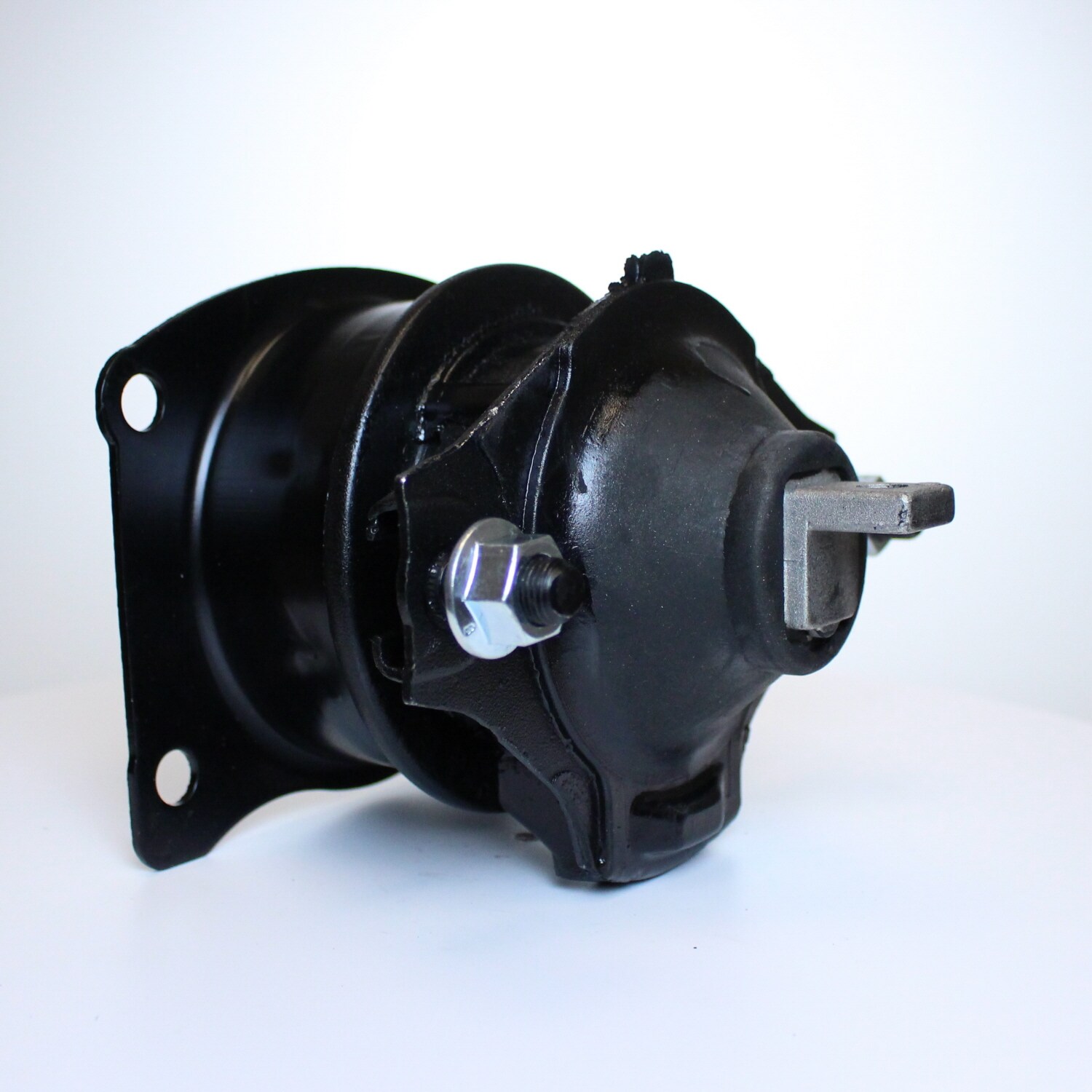 Front Right Engine Motor Mount For 1999–2005 Sebring, Stratus, Eclipse, Galant – 3.0L V6
